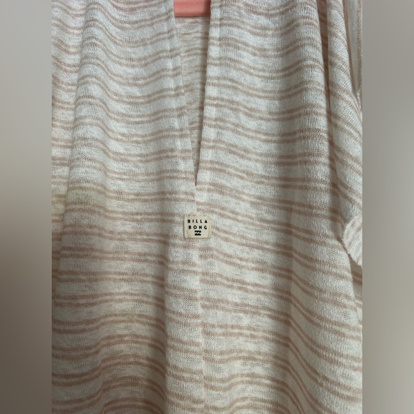 Billabong Out For Waves Beach Cover-Up - Picture 9 of 12